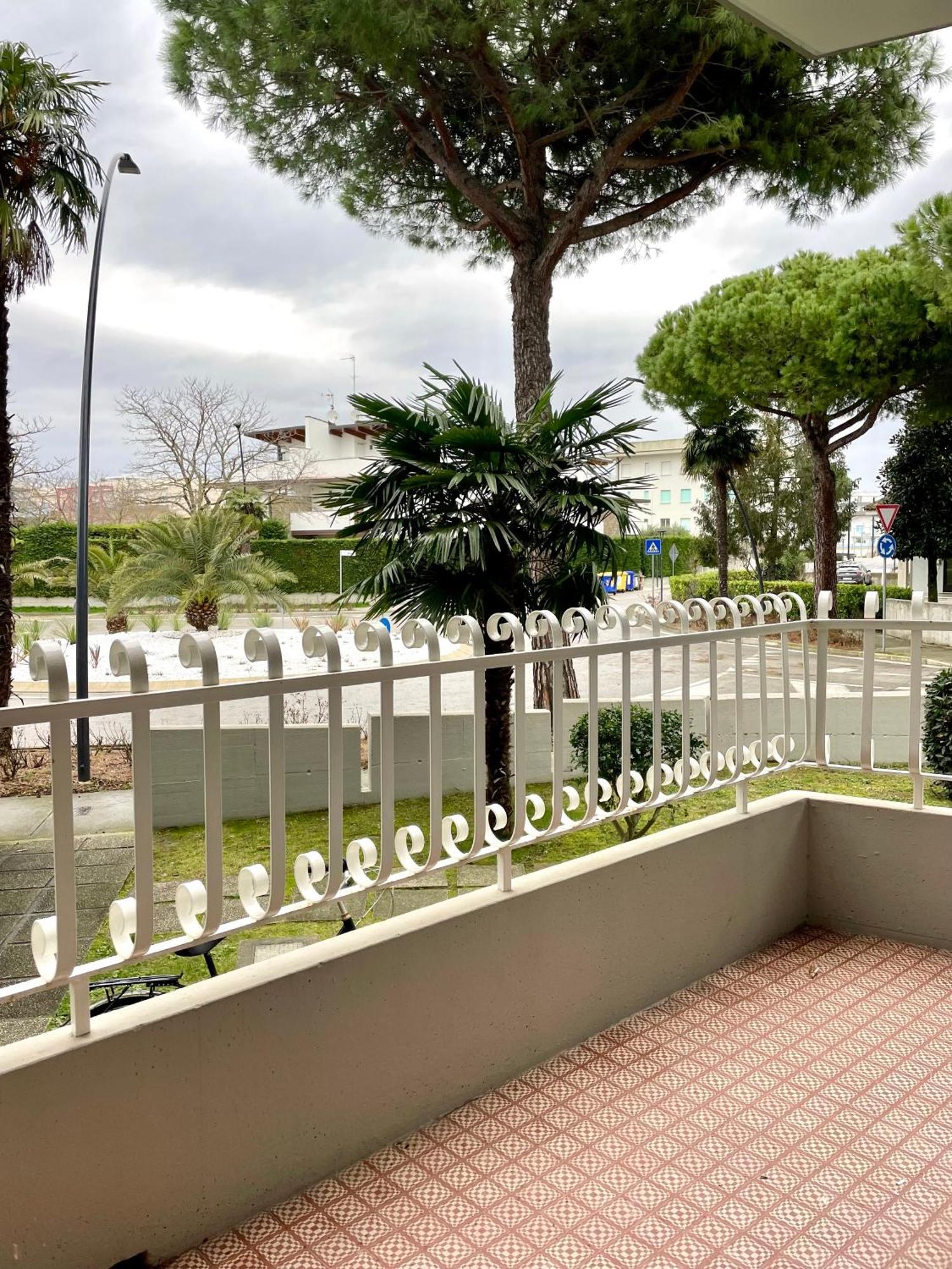 Condominio Mammole Lignano Sabbiadoro Ngoại thất bức ảnh